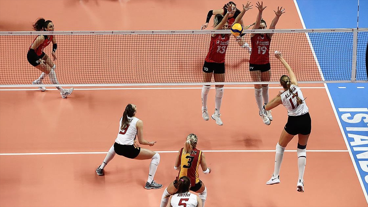 Voleybol Sultanlar Ligi’nde play-off maçları başlıyor