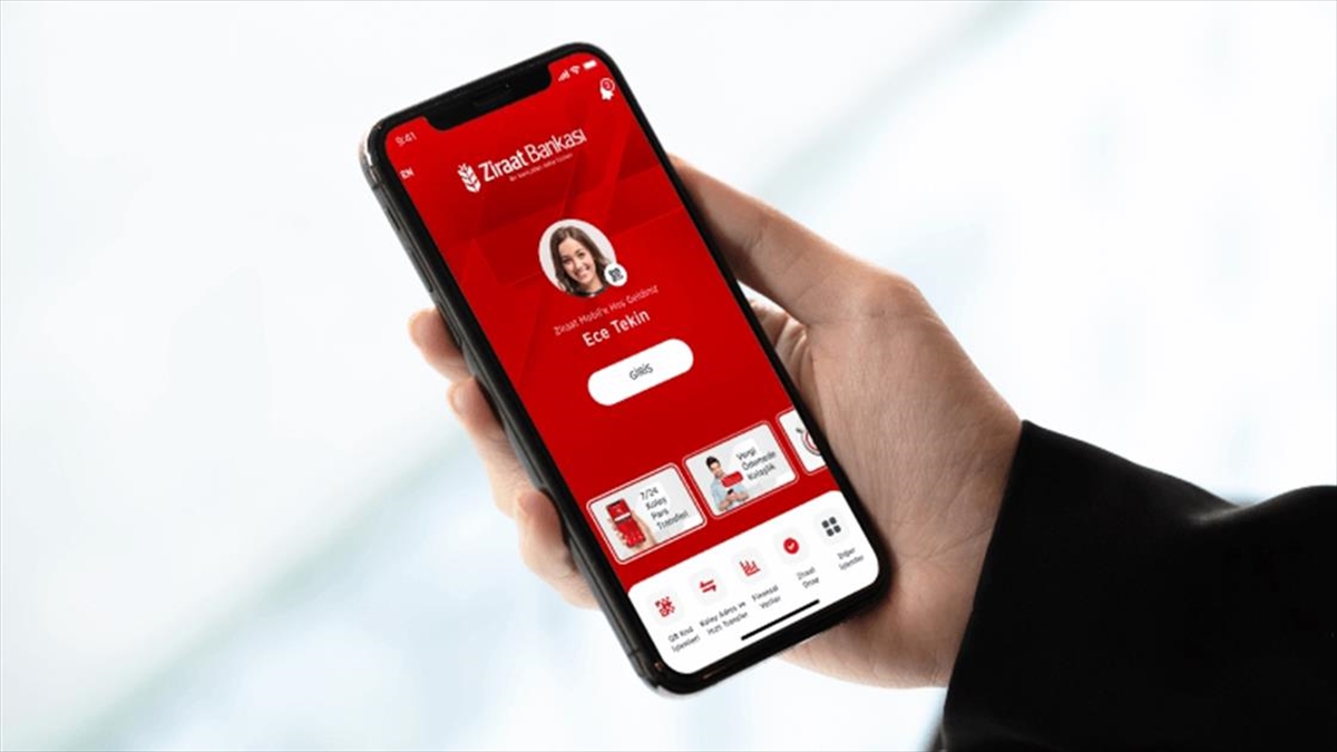 Ziraat Mobil’den tüm bankalardaki kartlara ulaşılabiliyor
