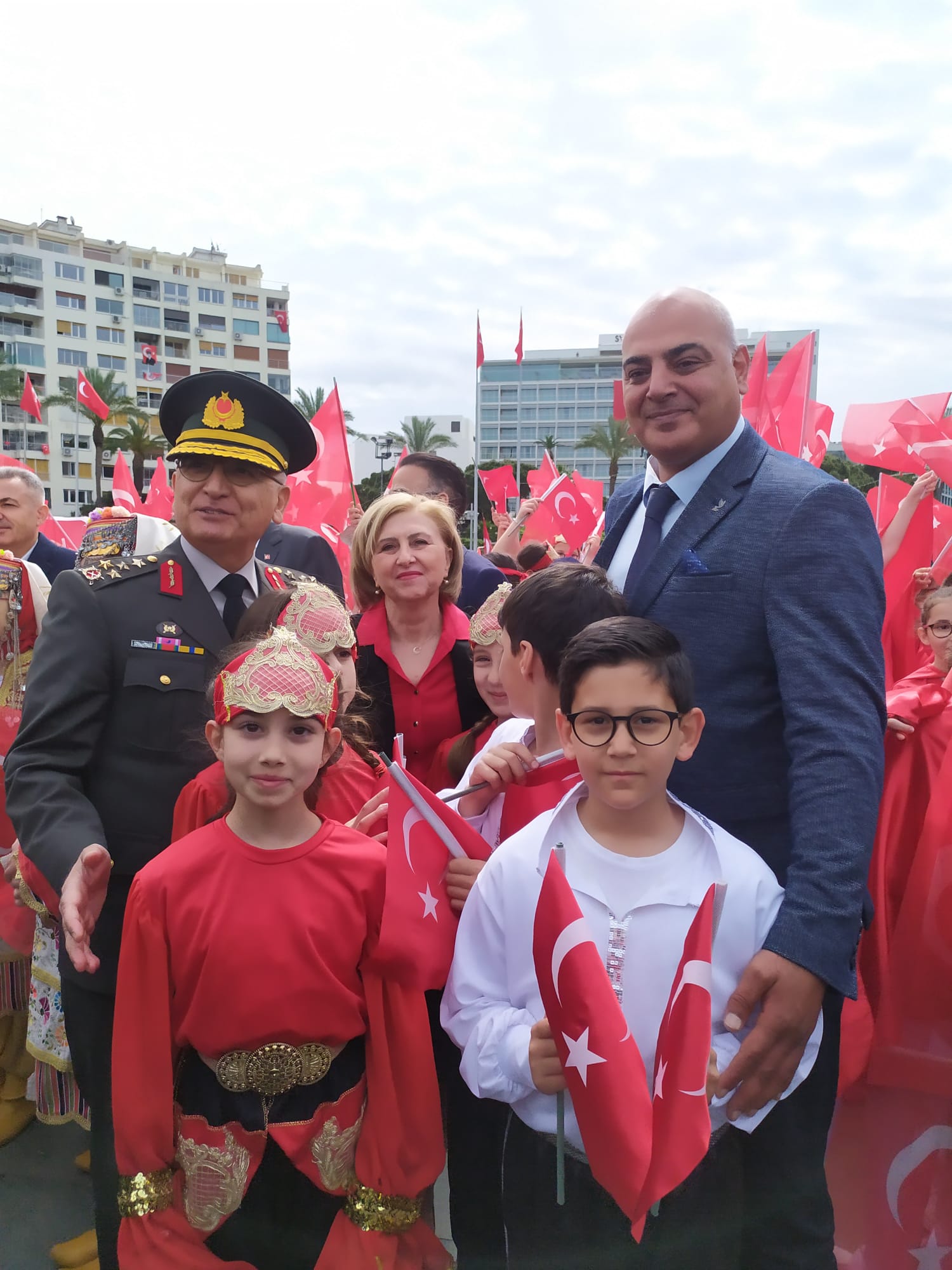 İZMİR DSP İL BAŞKANI ADEM YAŞAR’DAN 23 NİSAN MESAJI…