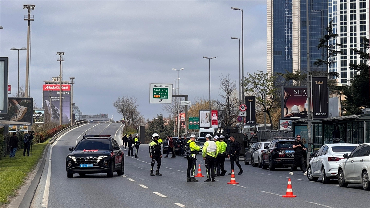 Beşiktaş’ta polis noktasına yönelik terör saldırısına ilişkin gözaltı sayısı 10’a çıktı