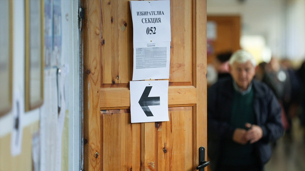 Bulgaristan’da vatandaşlar son 5 yılda 8’inci kez sandık başına gidecek