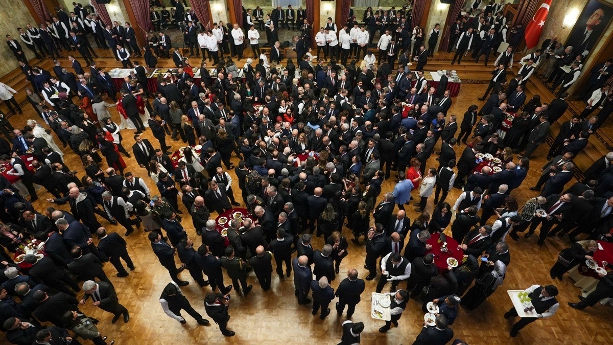 Cumhurbaşkanı Erdoğan, TBMM’deki 23 Nisan resepsiyonuna katıldı