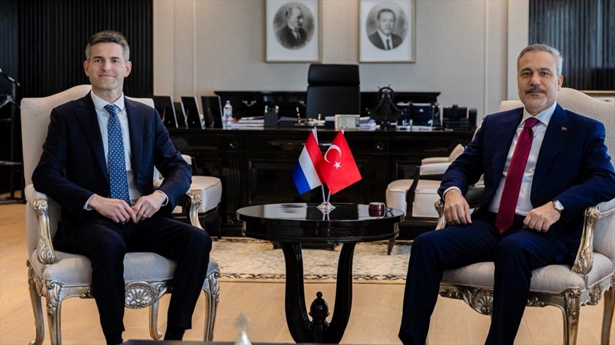 Dışişleri Bakanı Fidan, Ankara’da Hollandalı mevkidaşı Berendsen ile bir araya geldi