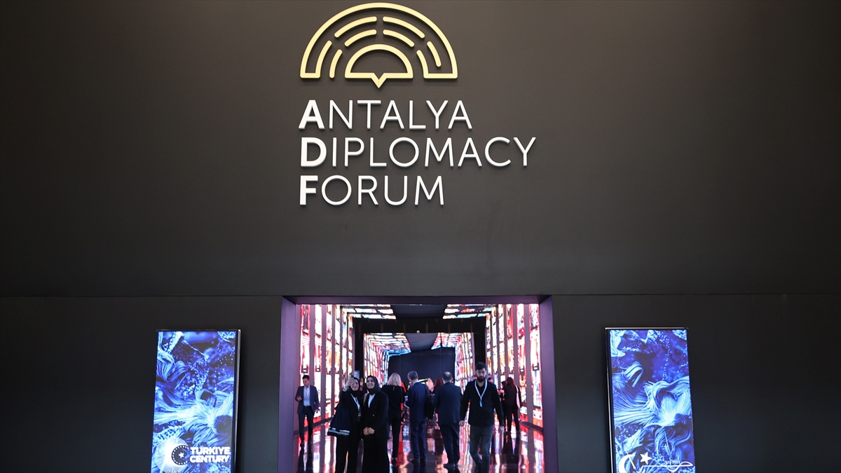Dünya liderleri ve hükümet yetkilileri 17-19 Nisan’da Antalya Diplomasi Forumu’nda bir araya gelecek Dünya liderleri ve hükümet yetkilileri 17-19 Nisan’da Antalya Diplomasi Forumu’nda bir araya gelecek
