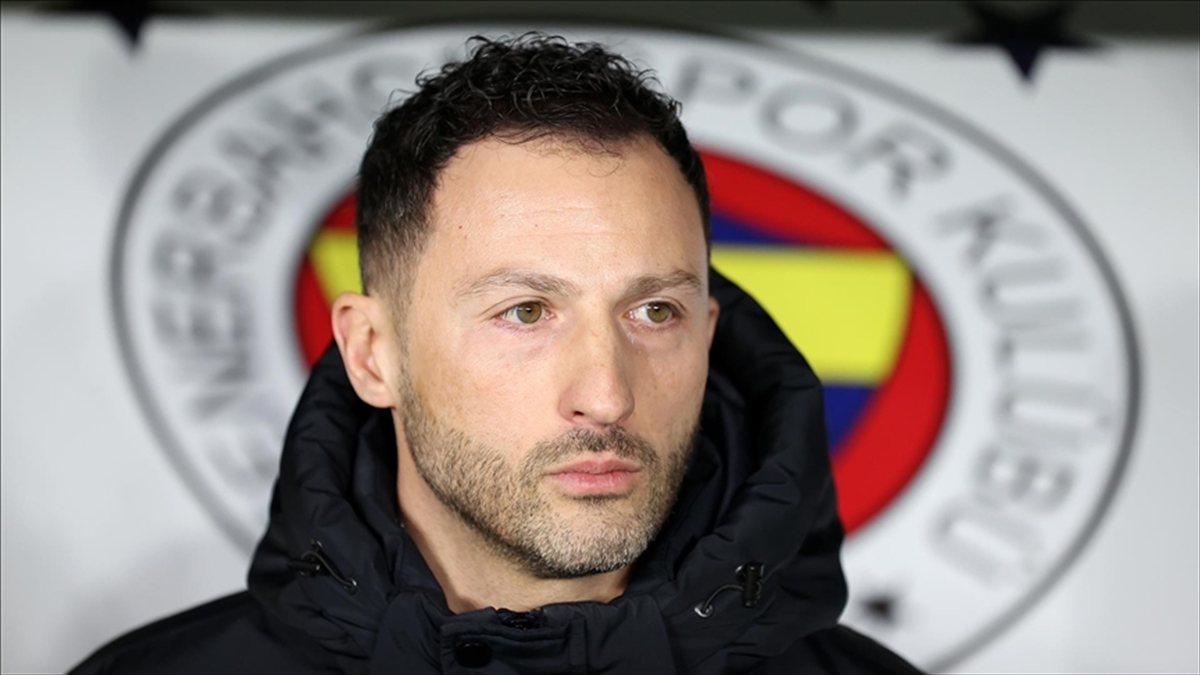Fenerbahçe’de Domenico Tedesco ve Devin Özek ile yollar ayrıldı