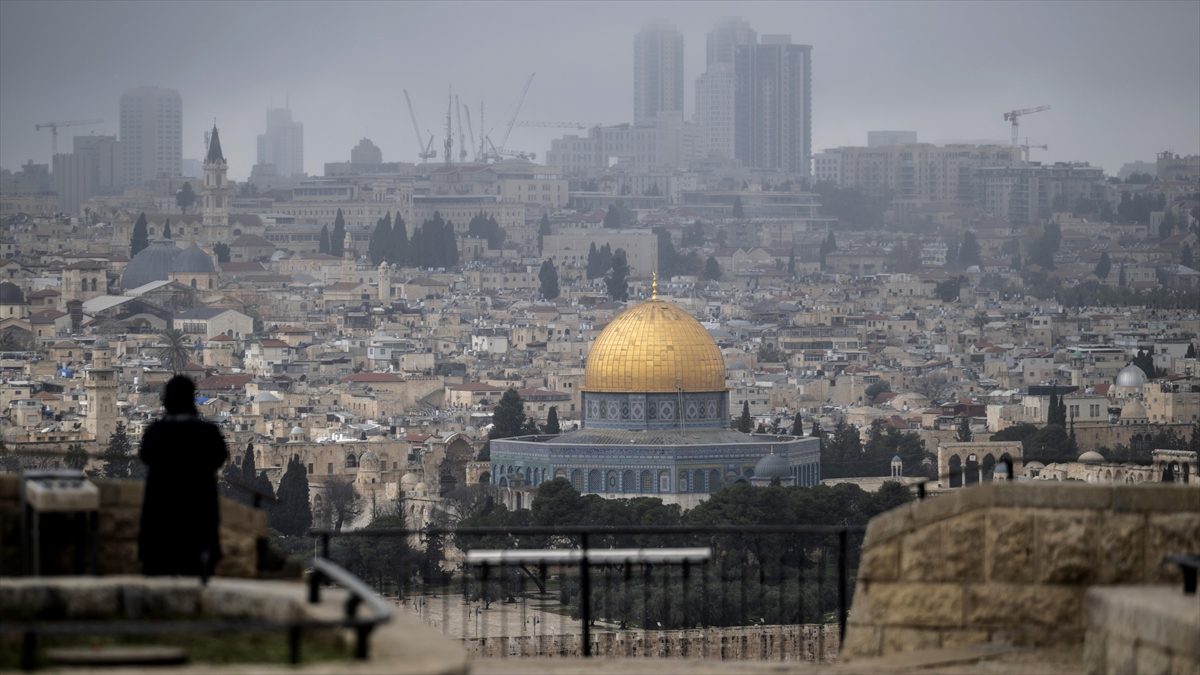 Hamas’tan İsrail’in artan ihlallerine karşı Mescid-i Aksa ve Filistinli esirlere destek çağrısı