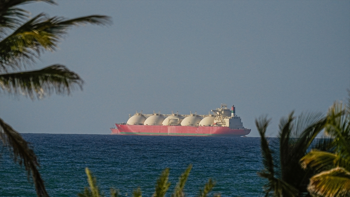 Hürmüz Boğazı’nda seyrüsefer özgürlüğünün tesisine ilişkin konferans, 17 Nisan’da Paris’te düzenlenecek