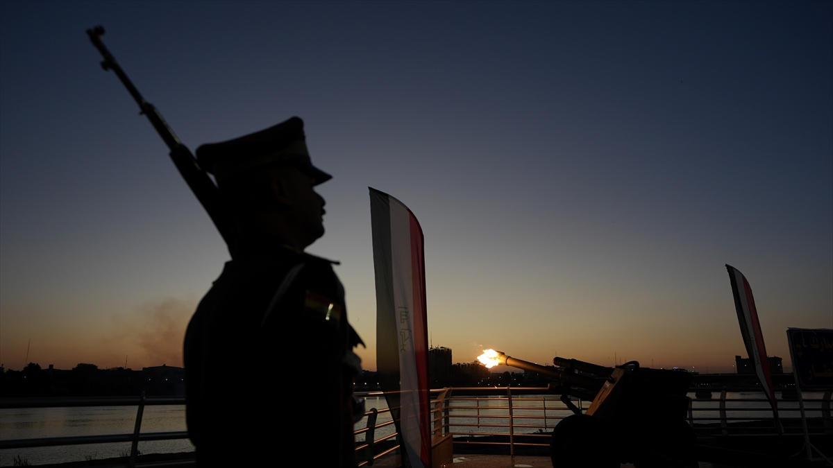 Irak’ta yeniden gündeme gelen zorunlu askerlik tasarısı tartışılıyor