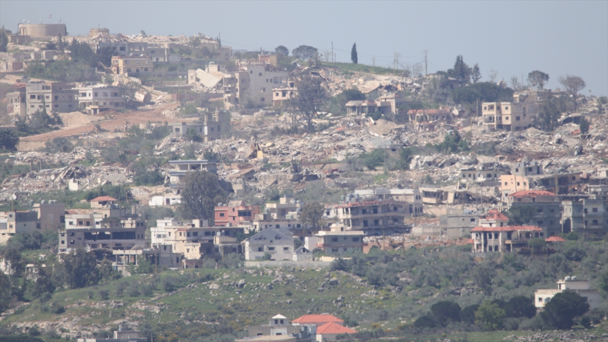 İsrail basını, Lübnan’daki İsrail askerlerinin ev ve dükkanları yağmaladığını yazdı