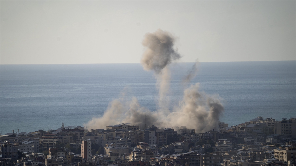 İsrail ordusu, Lübnan’da birçok beldeye saldırılar düzenledi