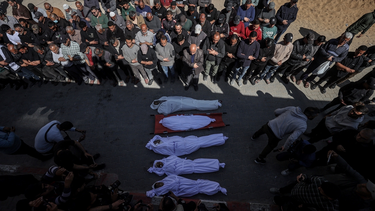 İsrail’in Gazze Şeridi’ne saldırılarında can kaybı 72 bin 568’e yükseldi