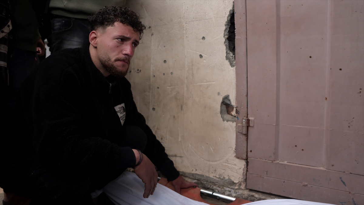 İsrail’in Gazze’ye saldırılarında can kaybı 72 bin 317’ye yükseldi