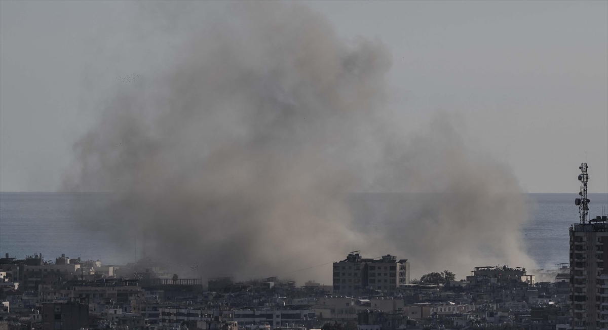 İsrail’in Lübnan’ın güneyindeki beldelere düzenlediği saldırılarda 13 kişi yaralandı