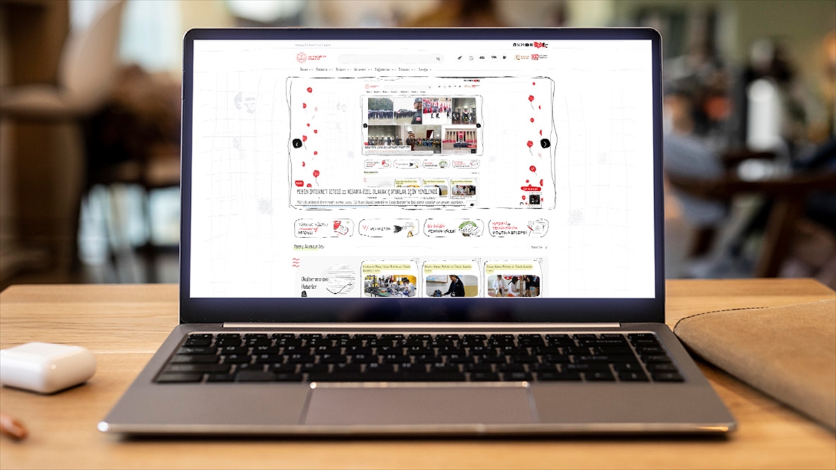 MEB’in internet sitesi 23 Nisan’a özel çocuklar için yenilendi