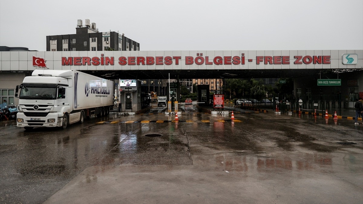 Mersin Serbest Bölgesi’nin 3 aylık ticaret hacmi 943 milyon dolar oldu