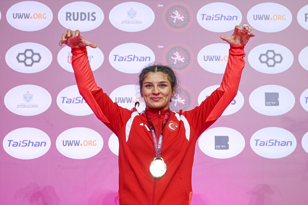 Milli güreşçi Nesrin Baş Avrupa şampiyonu oldu