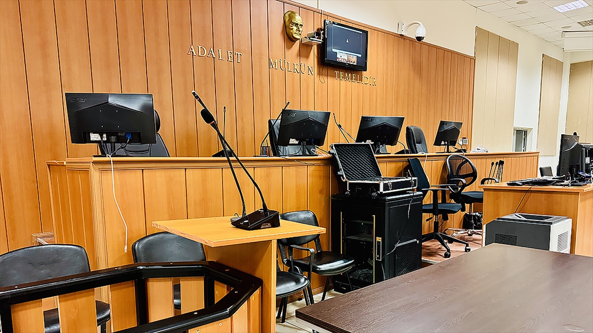 Narin Güran cinayetine ilişkin komşu Nevzat Bahtiyar yeniden hakim karşısında Narin Güran cinayetine ilişkin komşu Nevzat Bahtiyar yeniden hakim karşısında