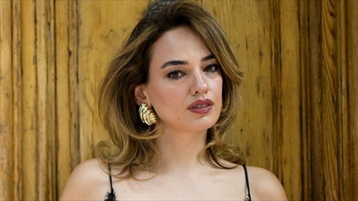 Oyuncu Seda Bakan: Türk dizilerinin gücü yurt dışında inanılmaz Oyuncu Seda Bakan: Türk dizilerinin gücü yurt dışında inanılmaz