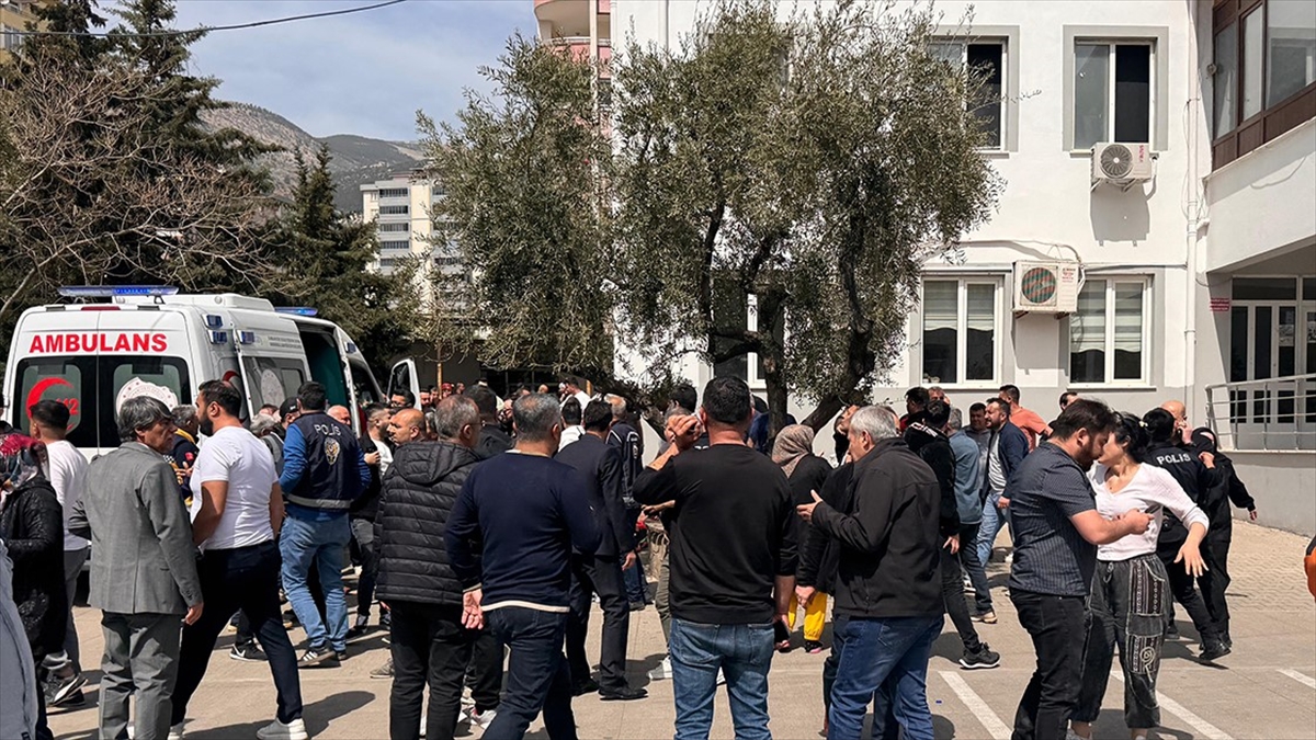 Şanlıurfa ve Kahramanmaraş’taki okul saldırılarına ilişkin 83 kişi hakkında gözaltı kararı verildi