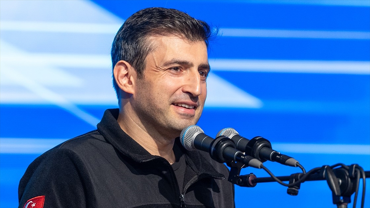 Selçuk Bayraktar’dan Japon Büyükelçi’ye TEKNOFEST daveti