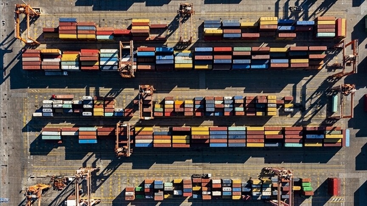 Serbest bölgelerden ilk çeyrekte 3 milyar 23 milyon dolarlık ihracat