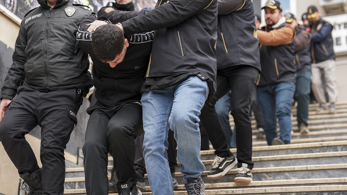 Suç örgütlerine yönelik operasyonlarda 722 şüpheli gözaltına alındı