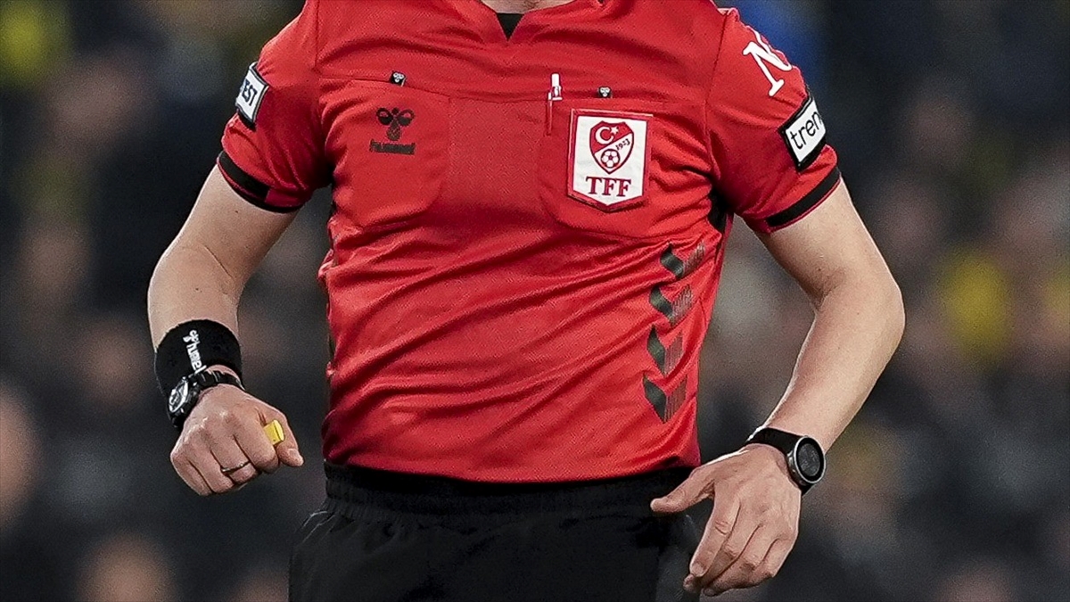 Süper Lig’de 30. hafta maçlarını yönetecek hakemler açıklandı