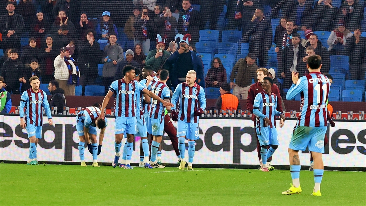 Trabzonspor’da hedef dış saha başarısını sürdürerek yoluna devam etmek Trabzonspor’da hedef dış saha başarısını sürdürerek yoluna devam etmek