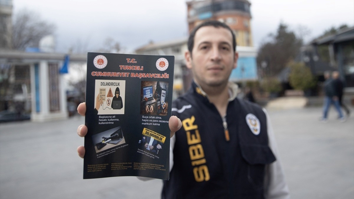 Tunceli’nin “siber polisleri” sanal alemi mercek altına alıp suçlularla mücadele ediyor