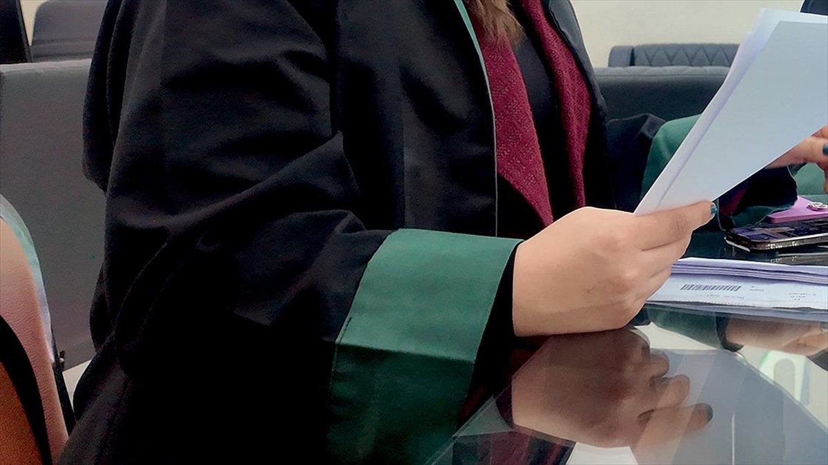 Türkiye’de avukat sayısı son 5 yılda yüzde 44 arttı Türkiye’de avukat sayısı son 5 yılda yüzde 44 arttı