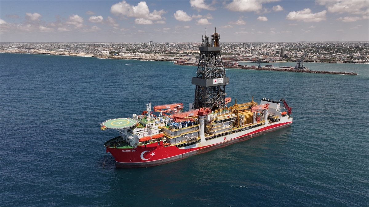 Uzmanlara göre Çağrı Bey gemisinin Somali’ye gelmesi “tarihi bir an”