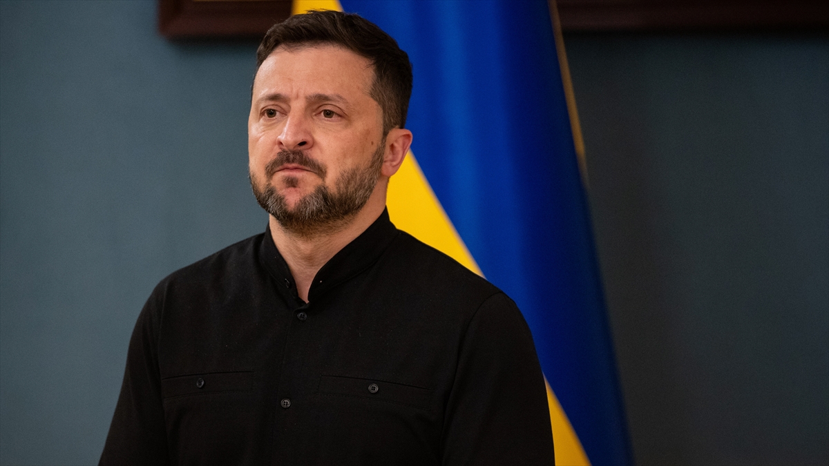 Zelenskiy: Rusya’nın düzenlediği saldırıda en az 4 kişi öldü, 30’dan fazla kişi yaralandı