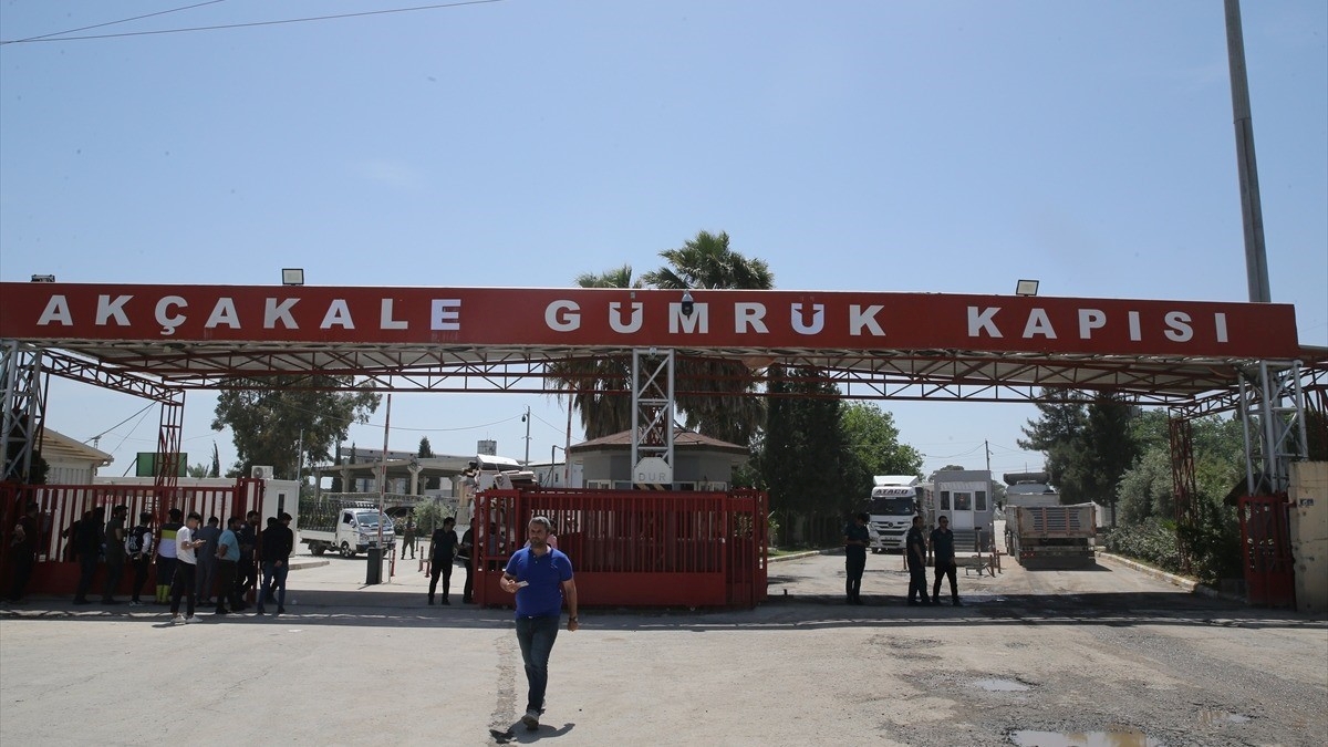 Akçakale Gümrük Kapısı’nın açılmasıyla bölgede ticaretin canlanması bekleniyor
