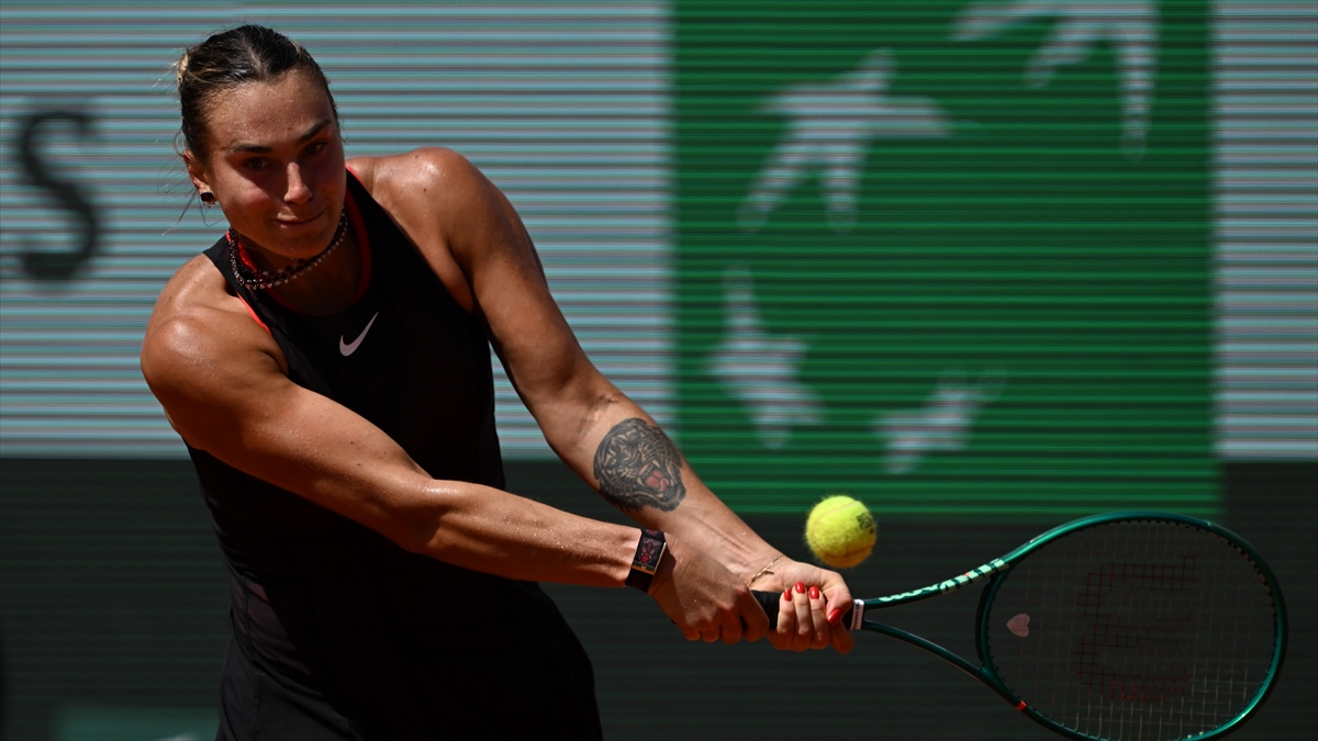 Dünya 1 numarası Sabalenka, Fransa Açık’ta dördüncü turda