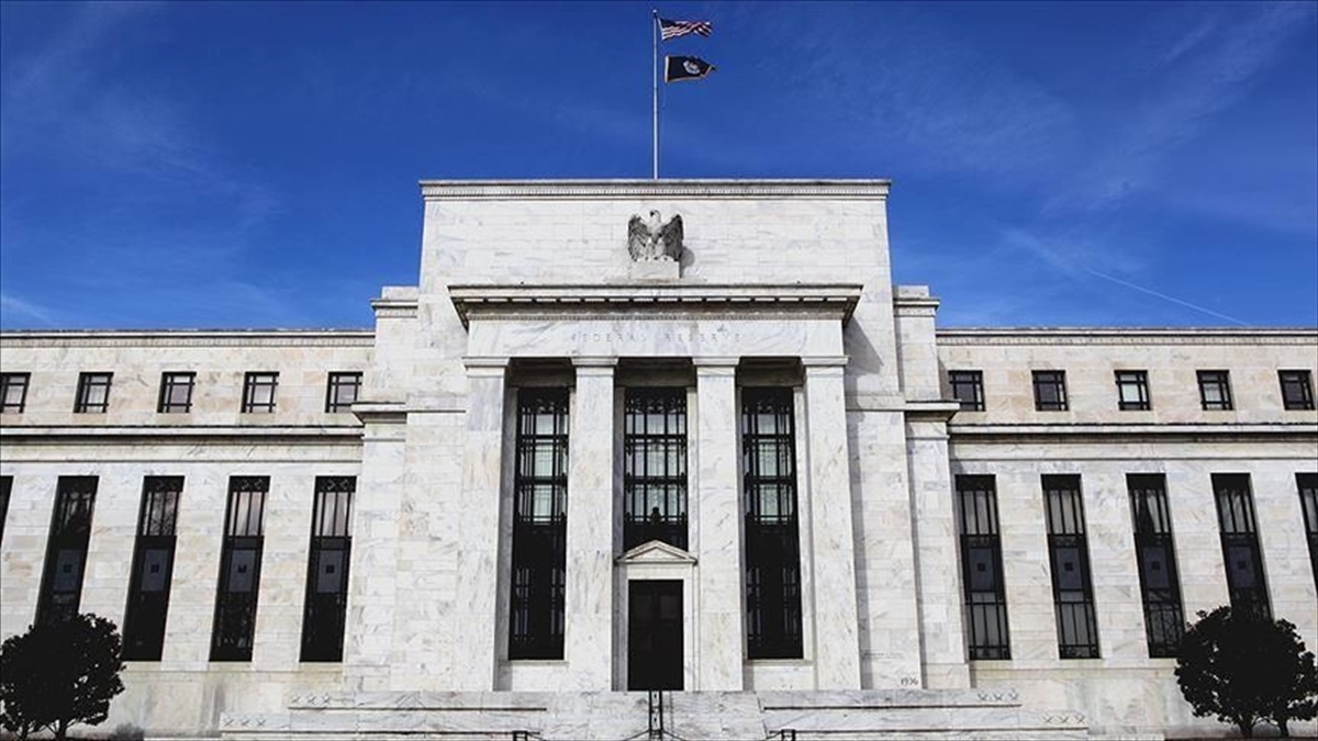 Fed yetkilileri, para politikası toplantısında karşı oy kullanmalarının nedenini açıkladı