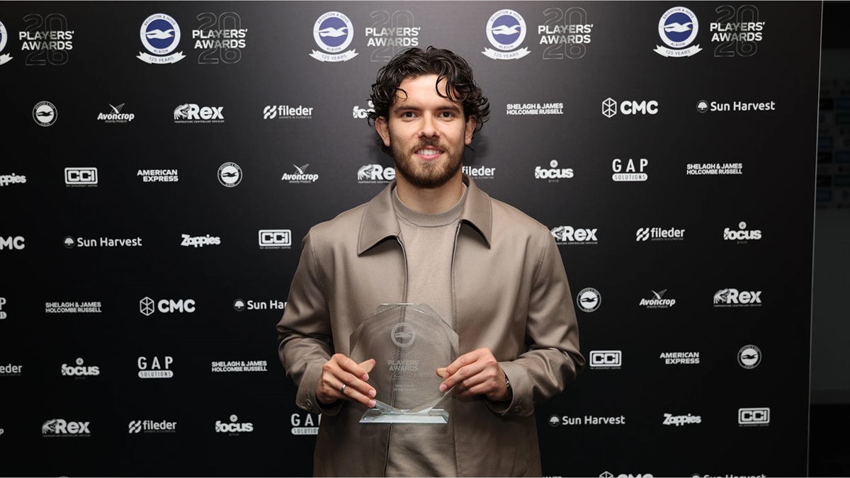 Ferdi Kadıoğlu, Brighton’da sezonun oyuncusu seçildi Ferdi Kadıoğlu, Brighton’da sezonun oyuncusu seçildi