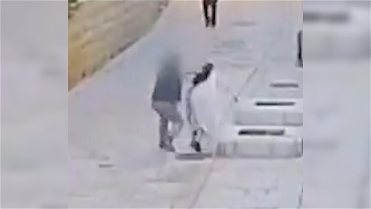 Fransa, Kudüs’te Fransız rahibeye yönelik saldırının failine “ibretlik ceza” verilmesini istedi