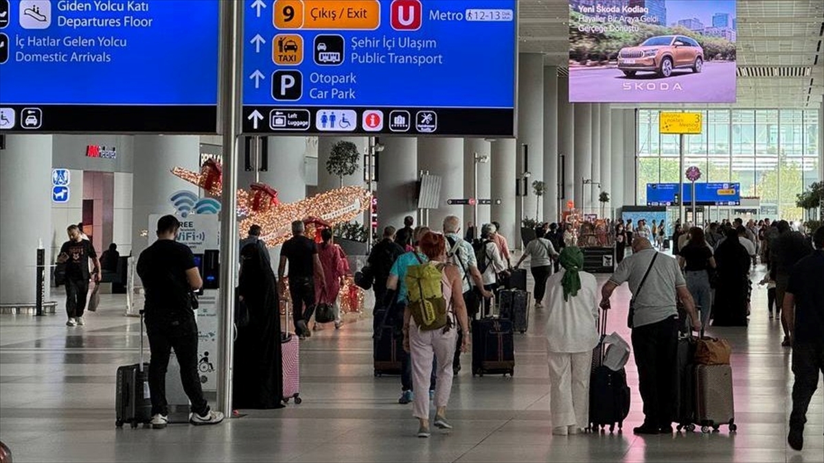 Havalimanlarında ücretsiz içme suyu hizmeti yaygınlaştırılıyor