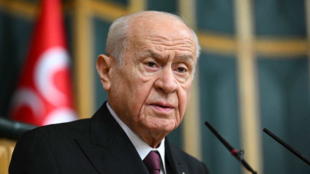 MHP Genel Başkanı Bahçeli: Milli Mücadele’nin bütün kahramanlarını rahmet, minnet ve hürmetle anıyorum