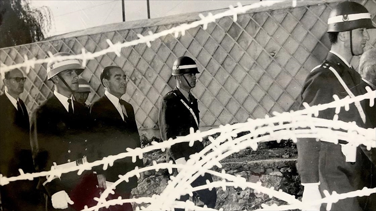 Milli iradeye karşı ilk askeri darbenin üzerinden 66 yıl geçti Milli iradeye karşı ilk askeri darbenin üzerinden 66 yıl geçti