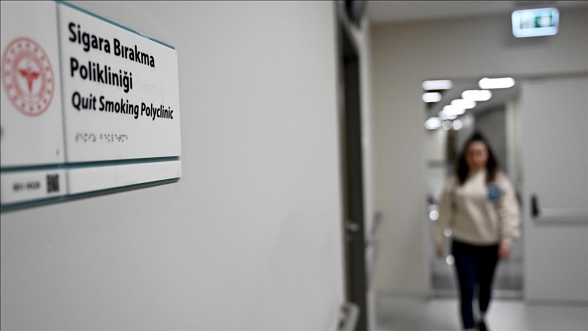Sigarayı bırakmak için 4 ayda 75 binden fazla kişi destek aldı