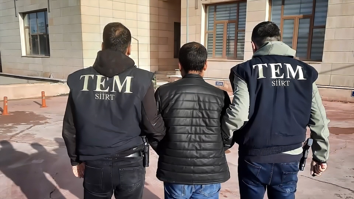 Terör örgütü DEAŞ’a yönelik operasyonlarda 324 şüpheli yakalandı