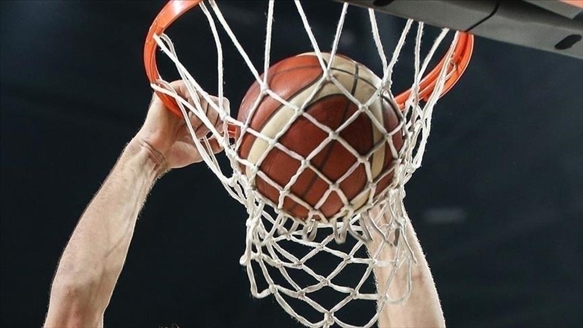 Türkiye Basketbol Ligi’nde play-off final serisi heyecanı yarın başlayacak