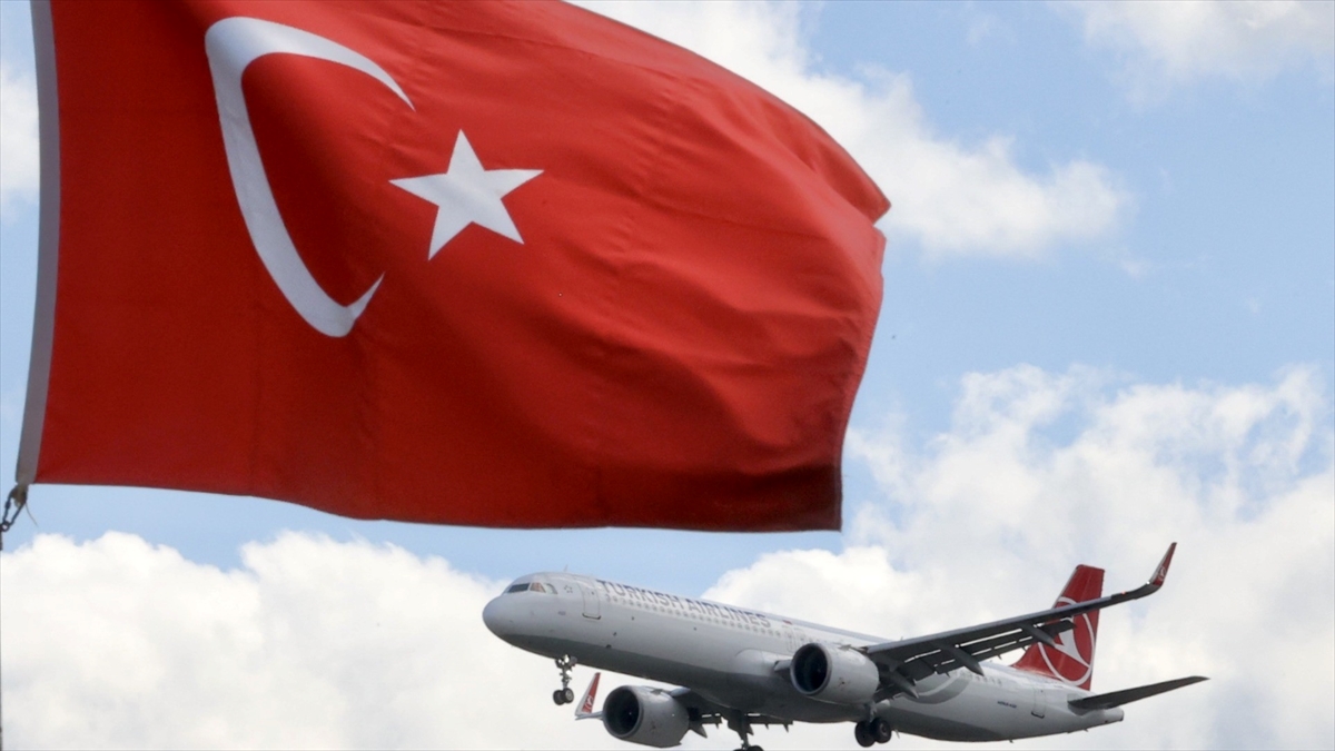 Türkiye’deki havalimanları 5 yılda 8 milyondan fazla uçağı ağırladı