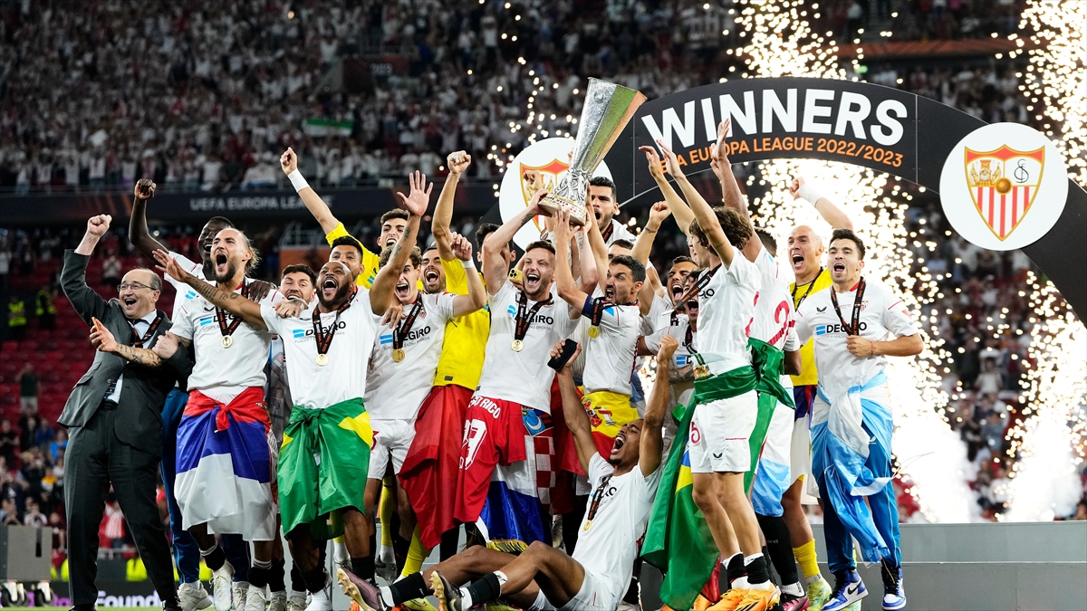 UEFA Avrupa Ligi’nde “İspanya” üstünlüğü UEFA Avrupa Ligi’nde “İspanya” üstünlüğü
