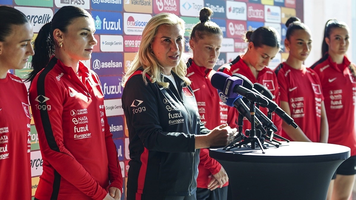 A Milli Kadın Futbol Takımı’nda medya günü düzenlendi