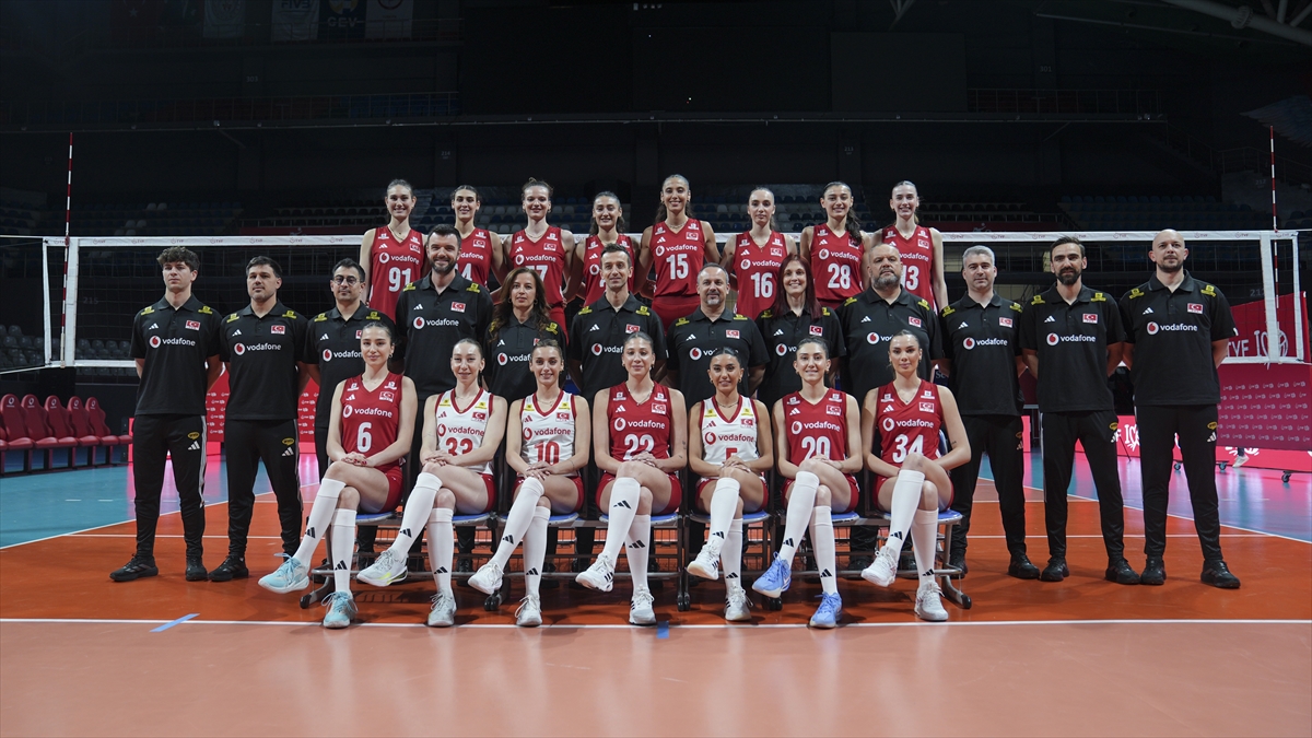 A Milli Kadın Voleybol Takımı’nın Milletler Ligi’ndeki ikinci etap mücadelesi başlıyor A Milli Kadın Voleybol Takımı’nın Milletler Ligi’ndeki ikinci etap mücadelesi başlıyor