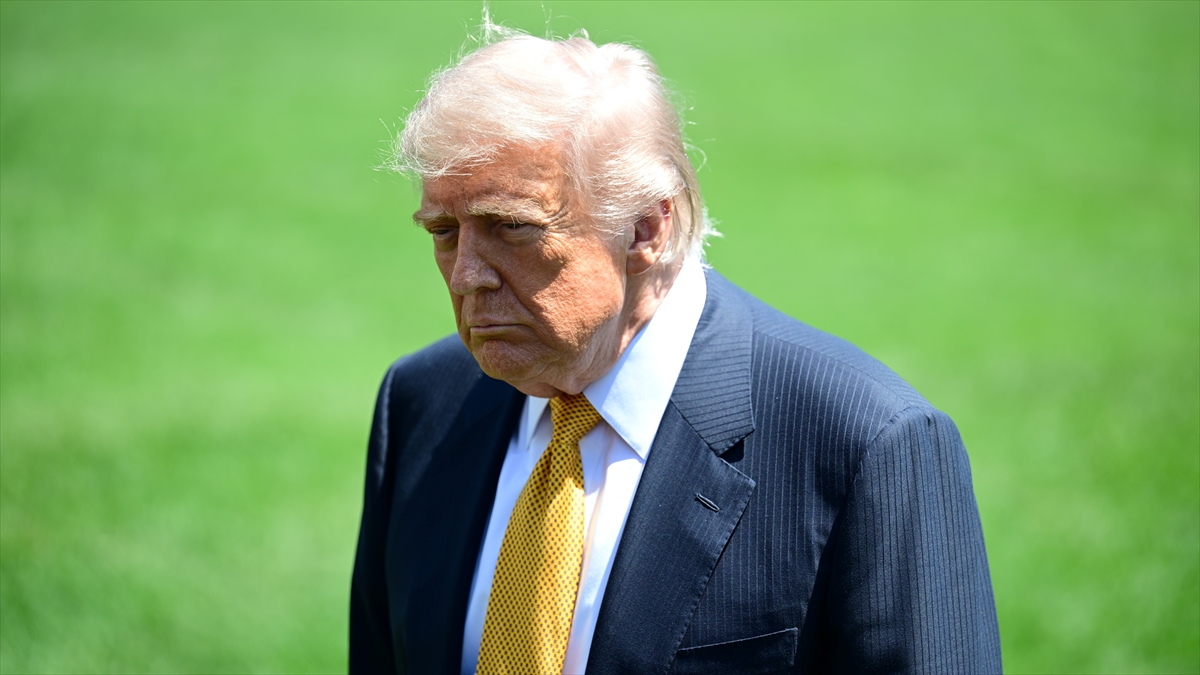 ABD’de İsrail destekçisi aileye ait gazete Trump’ı hedef aldı ABD’de İsrail destekçisi aileye ait gazete Trump’ı hedef aldı