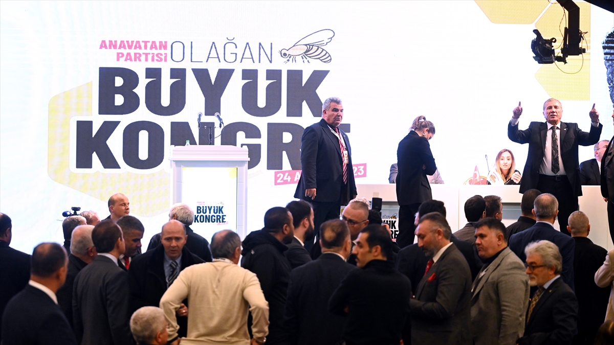 Anavatan Partisi Büyük Genel Merkez Kongresi “usulsüzlük” gerekçesiyle iptal edildi Anavatan Partisi Büyük Genel Merkez Kongresi “usulsüzlük” gerekçesiyle iptal edildi
