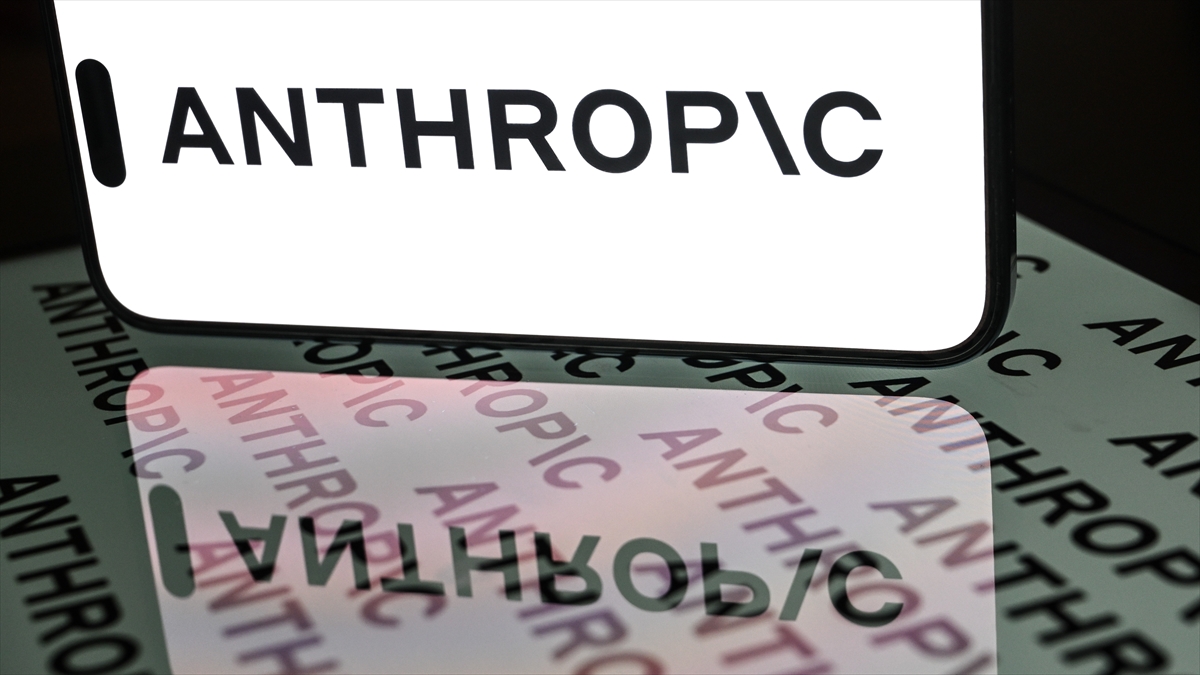 Anthropic, Alibaba’yı yapay zeka modelinin yeteneklerini yasa dışı şekilde kopyalamakla suçladı